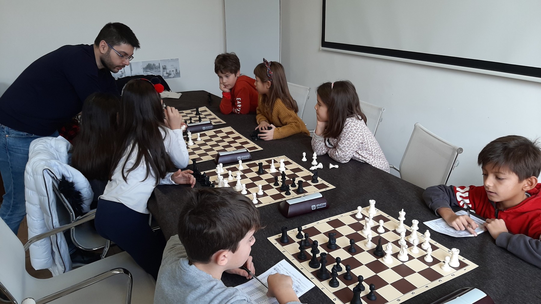 Lezione 04 - 20-01-2024 Lezione 04 - 20-01-2024